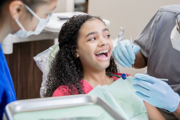Best Emergency Tooth Extraction in Greendale, IN